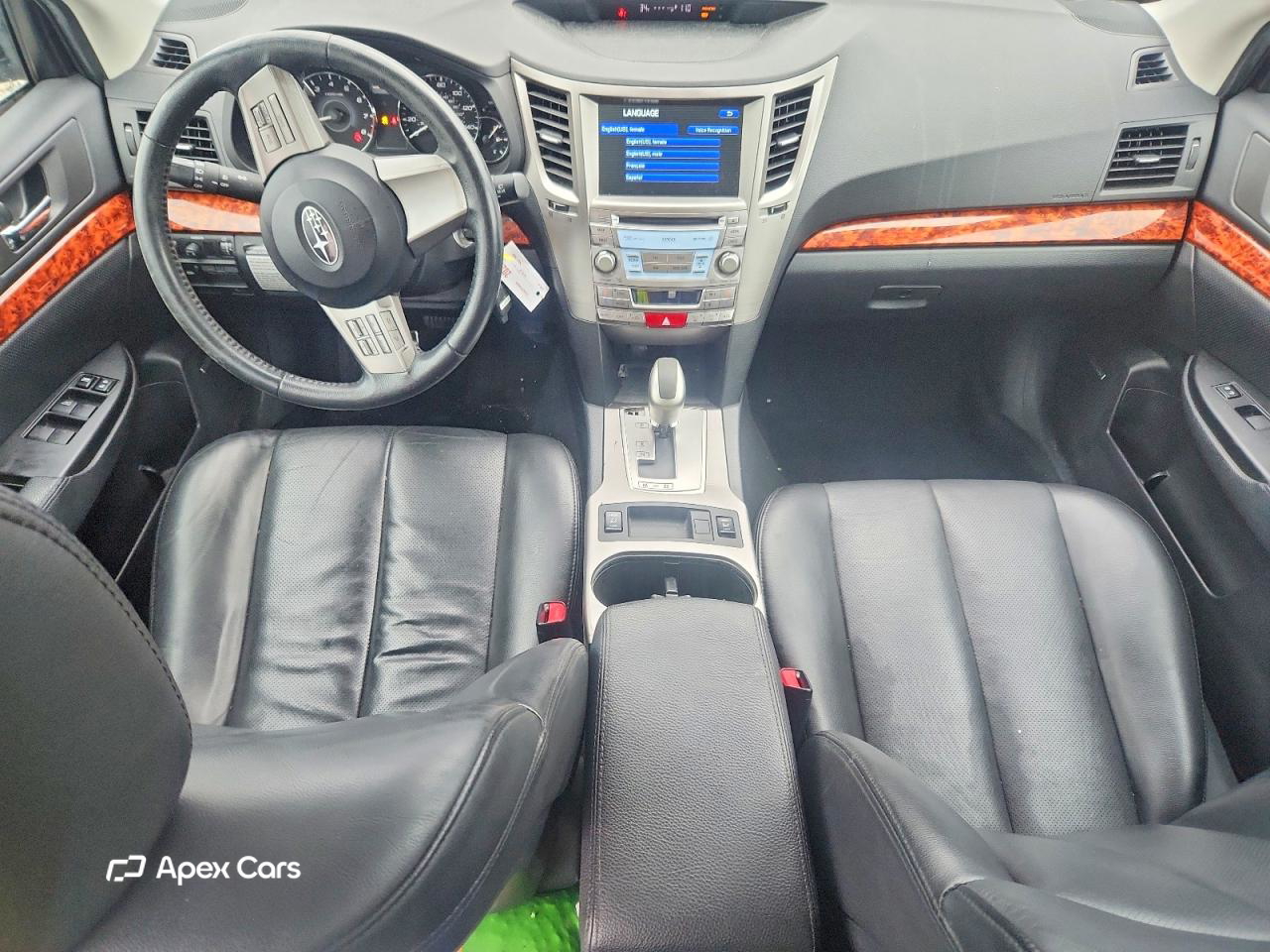 Subaru Outback 2011