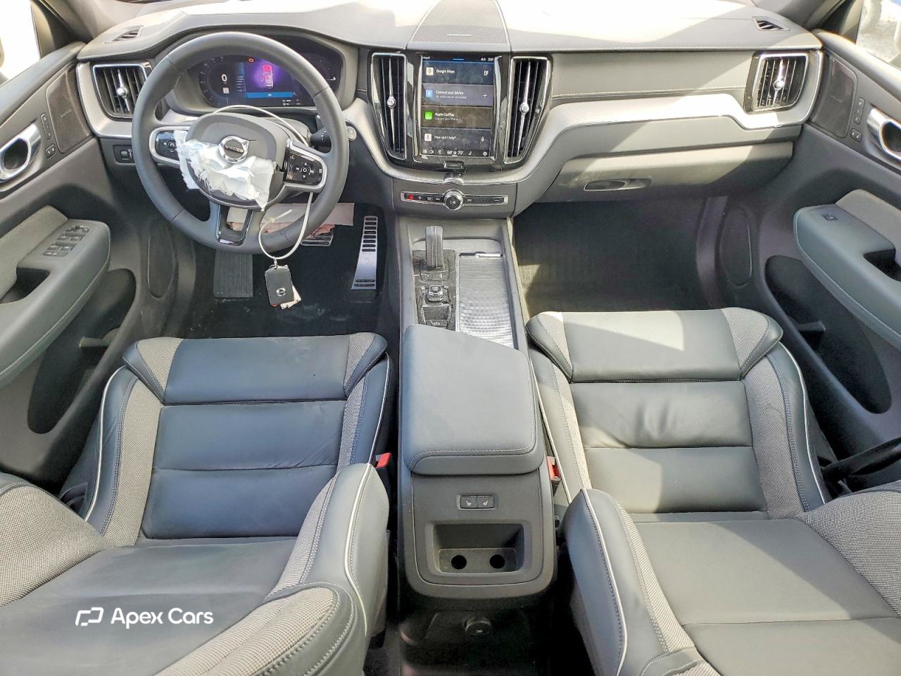 Volvo XC60 2022