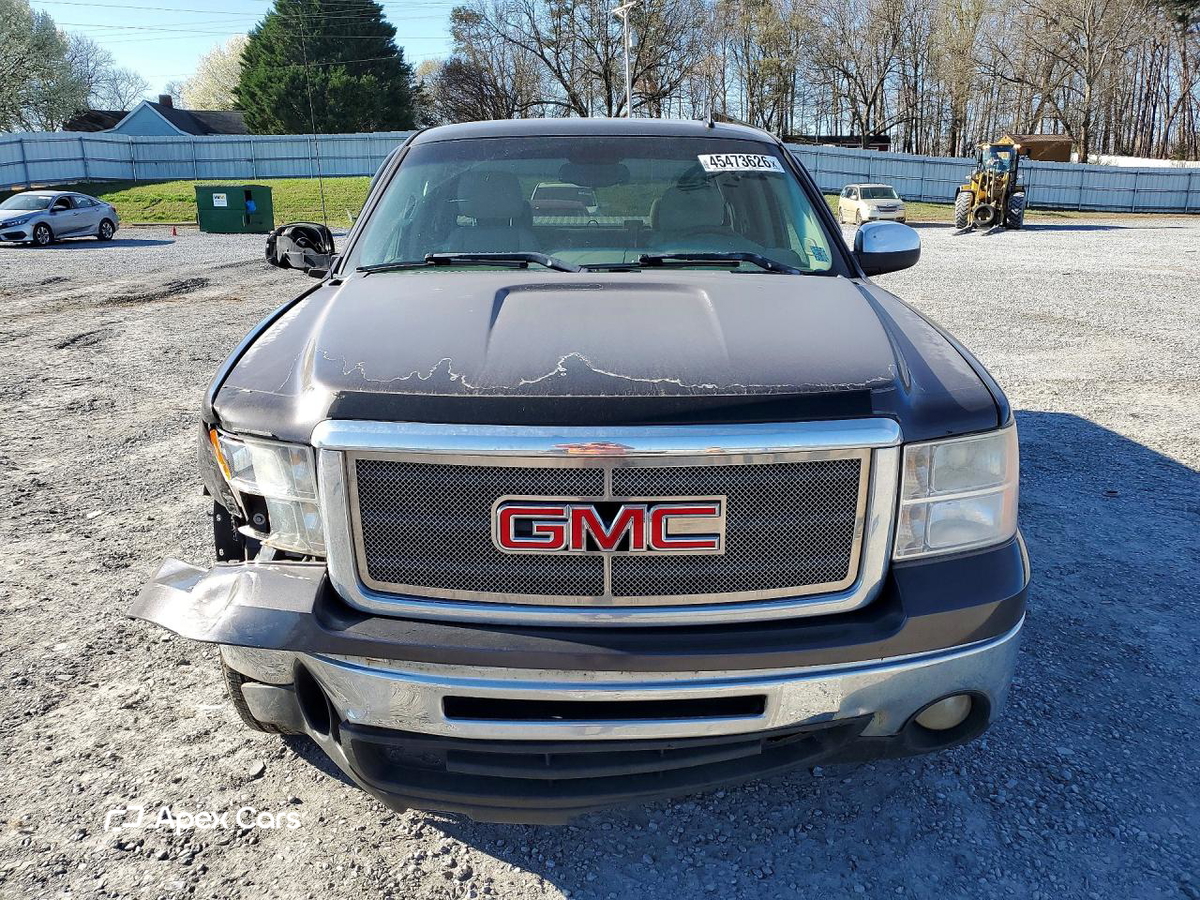 GMC Sierra 2011