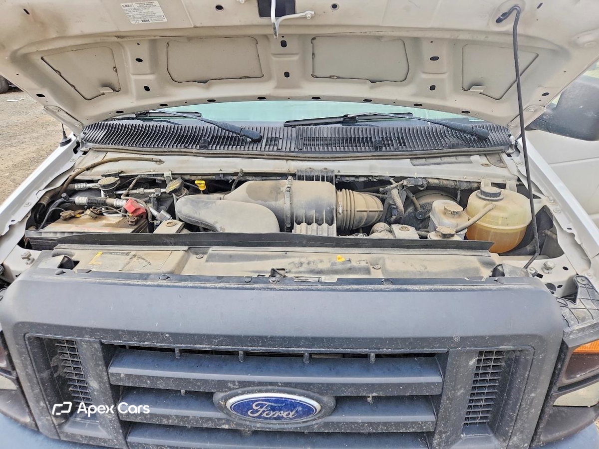 Ford Econoline 2014