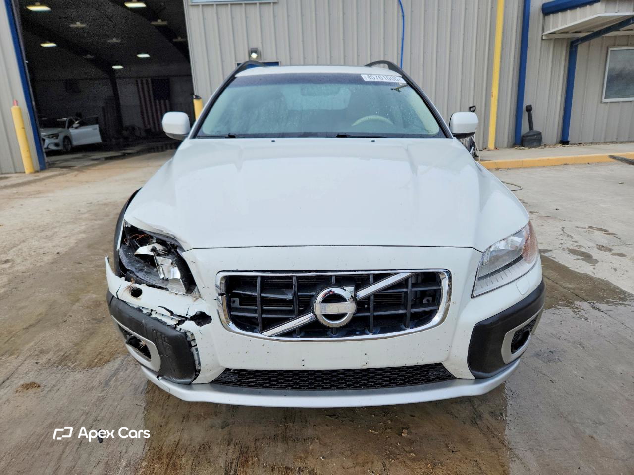 Volvo XC70 2011