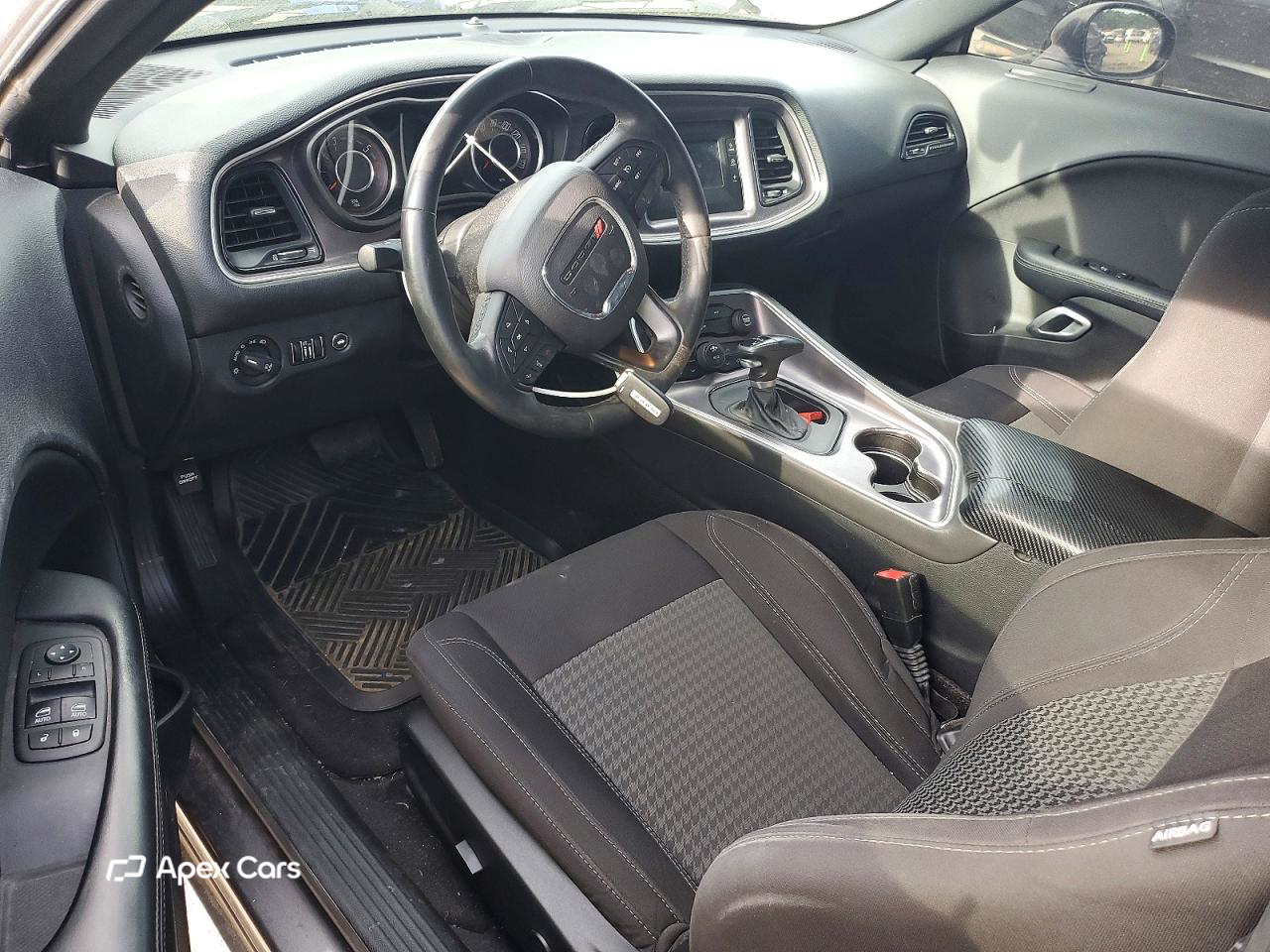 Dodge Challenger 2015