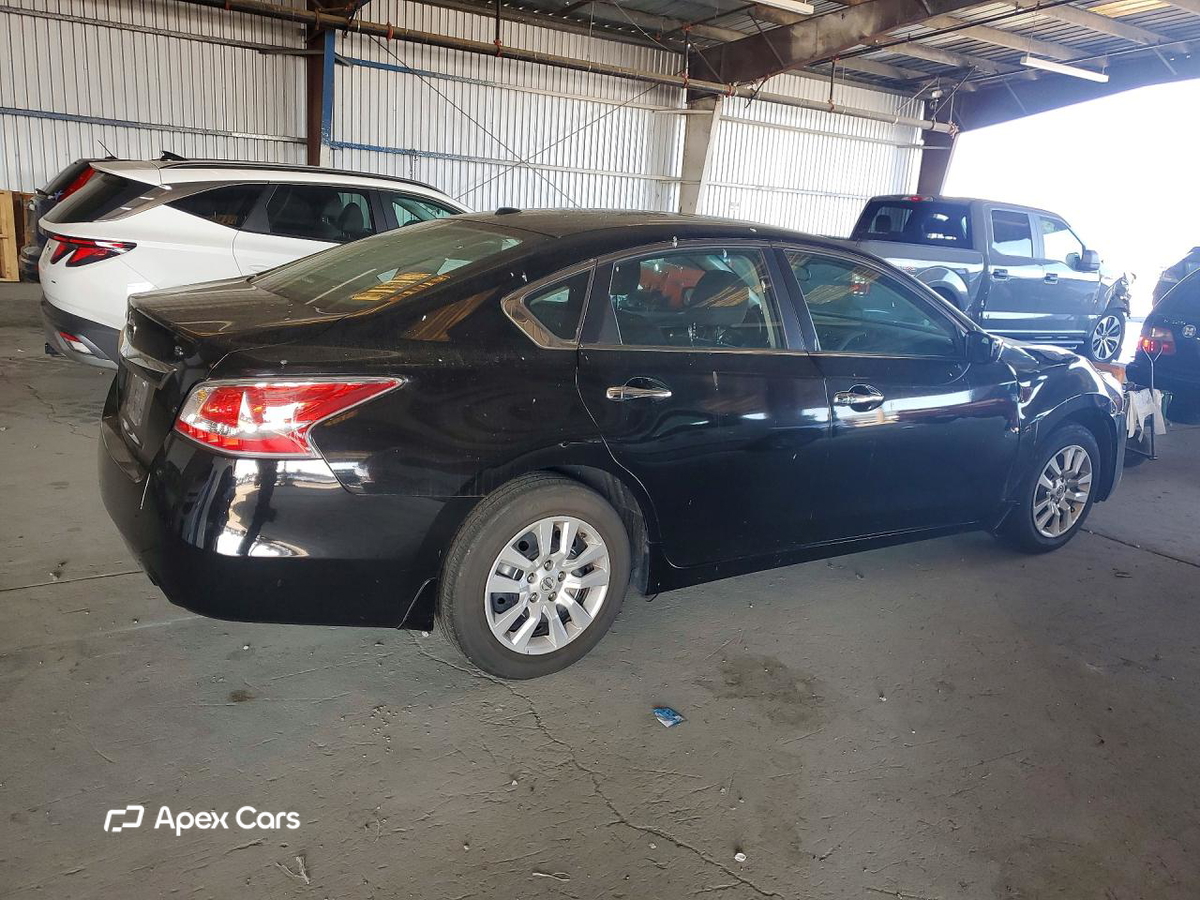 Nissan Altima 2015