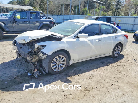 Nissan Altima 2016 - Image 1 of 12