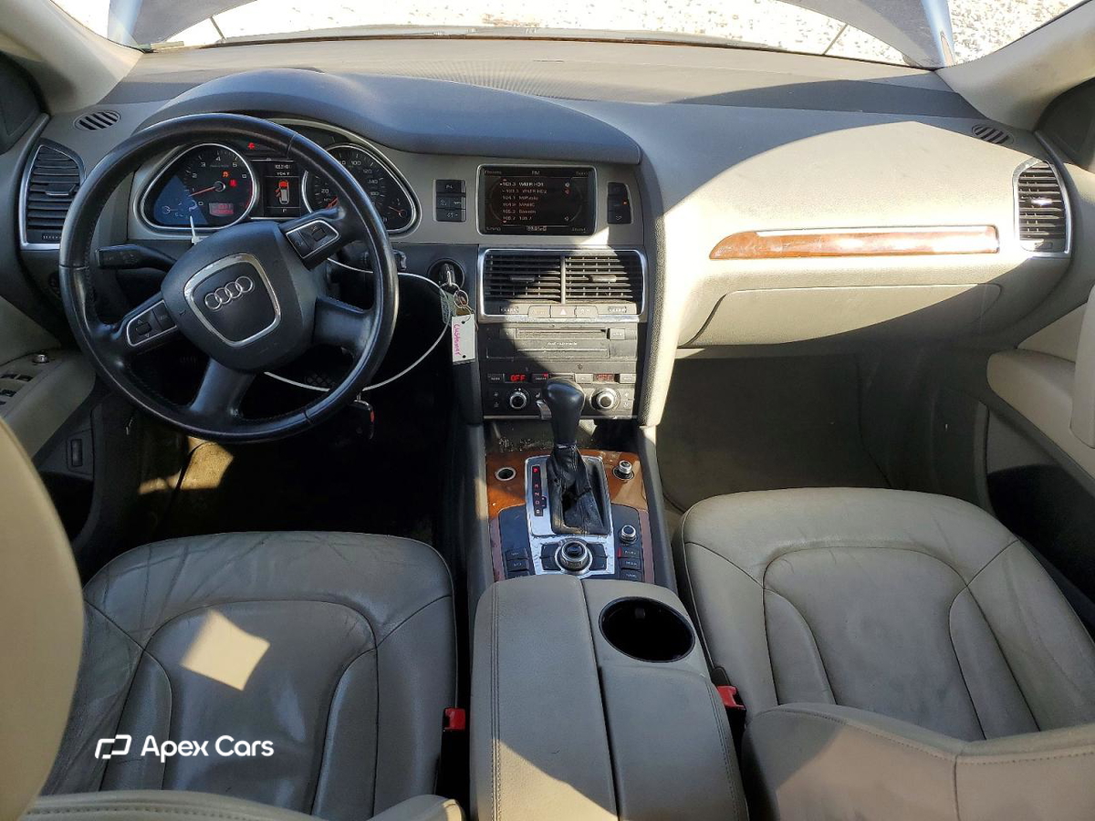 Audi Q7 2011