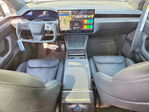 Tesla Model X 2024
