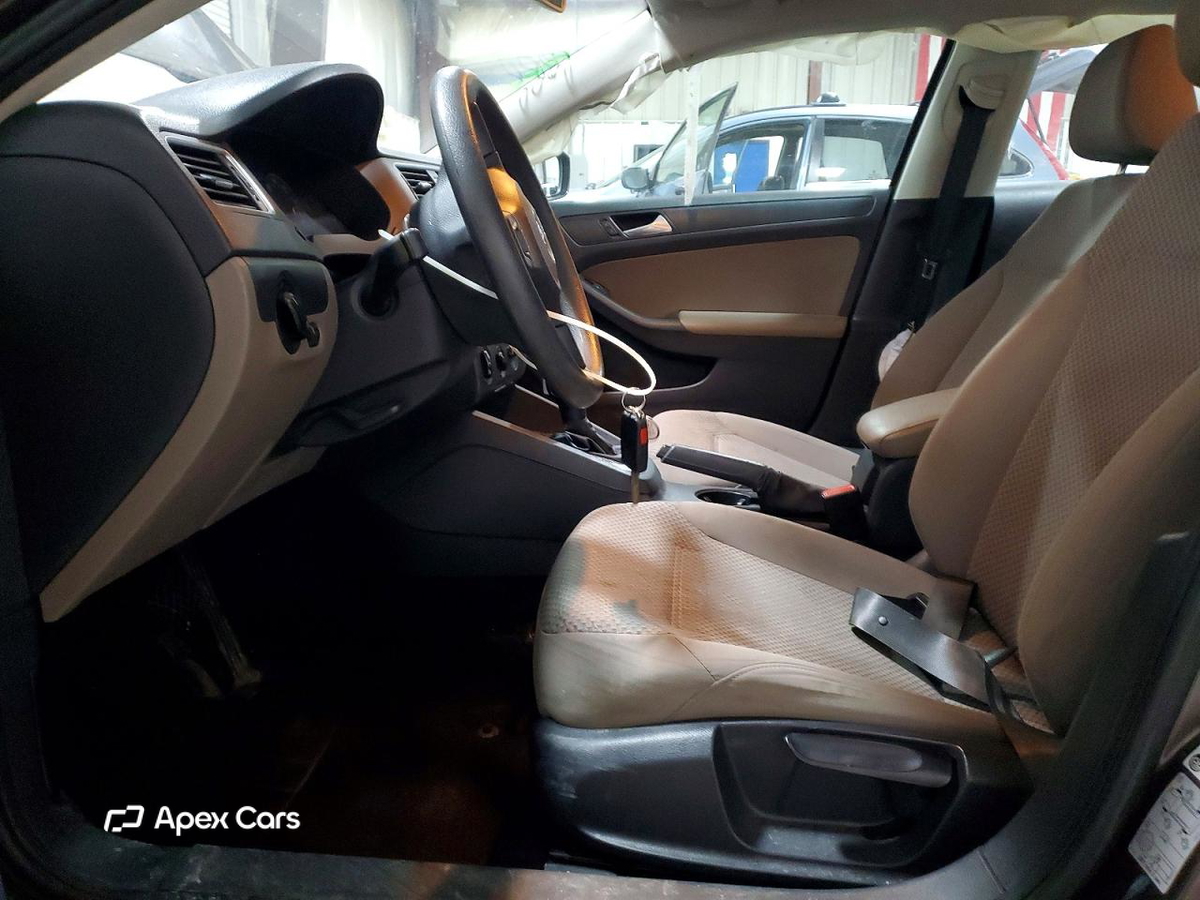 Volkswagen Jetta 2014