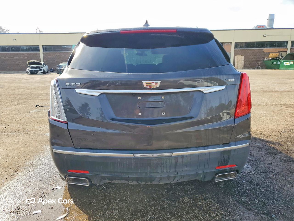 Cadillac XT5 2017