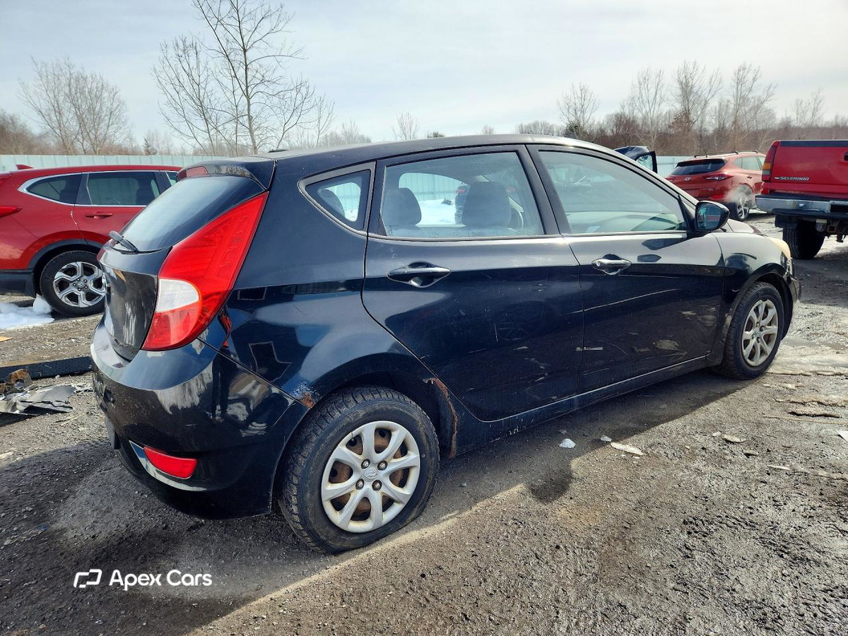 Hyundai Accent 2012