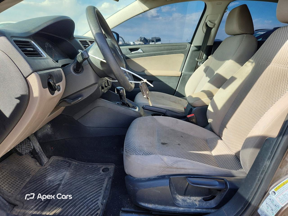 Volkswagen Jetta 2014