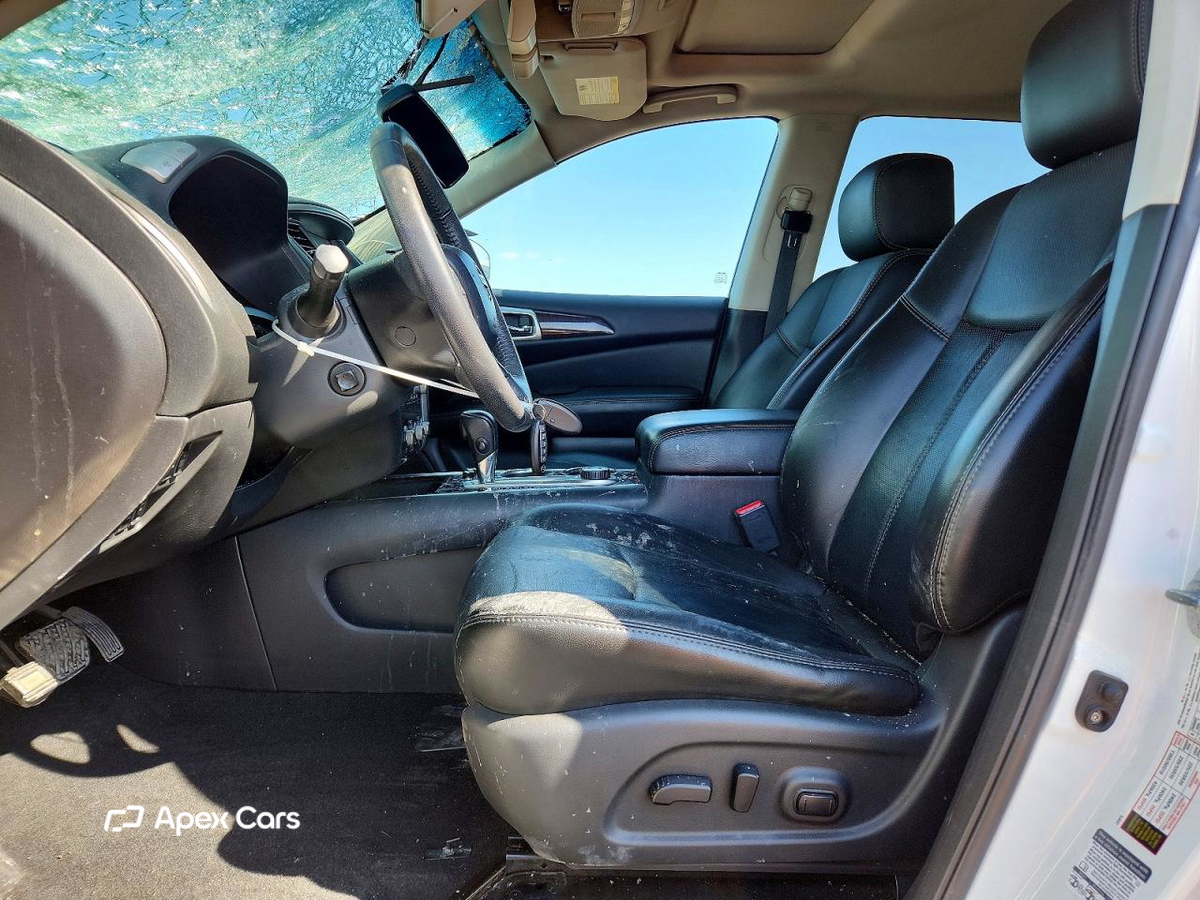 Nissan Pathfinder 2014