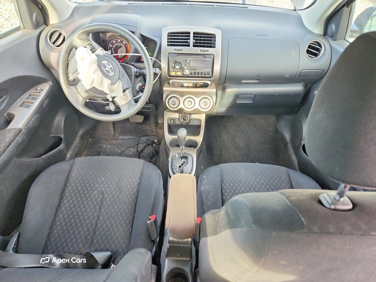 Scion xD 2012