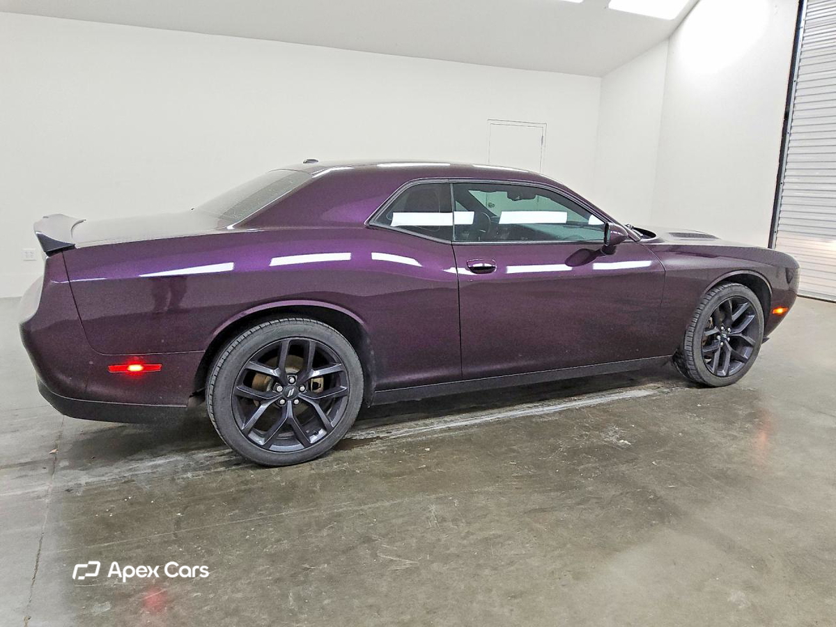 Dodge Challenger 2021