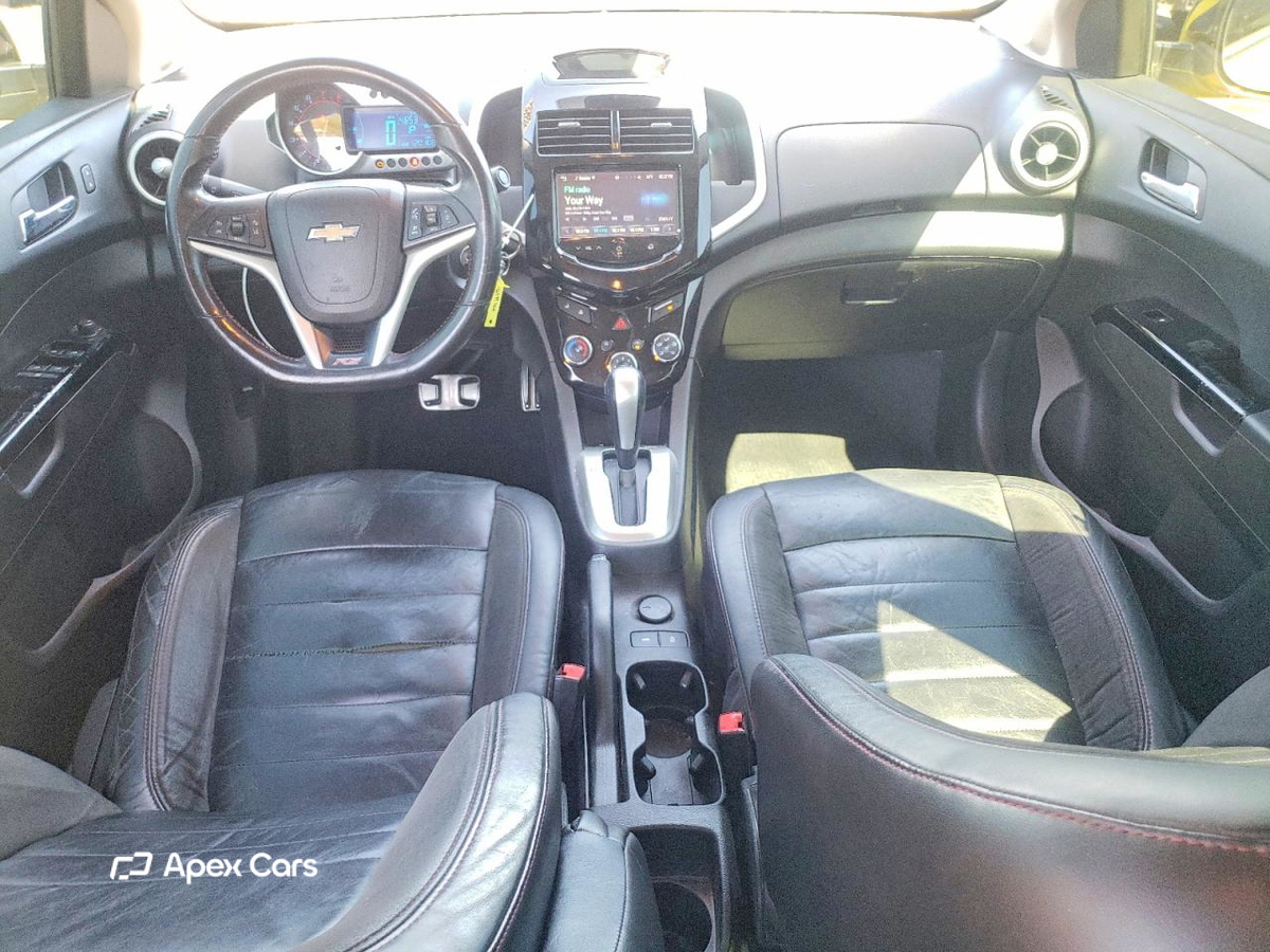 Chevrolet Sonic 2015