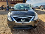 Nissan Versa 2015