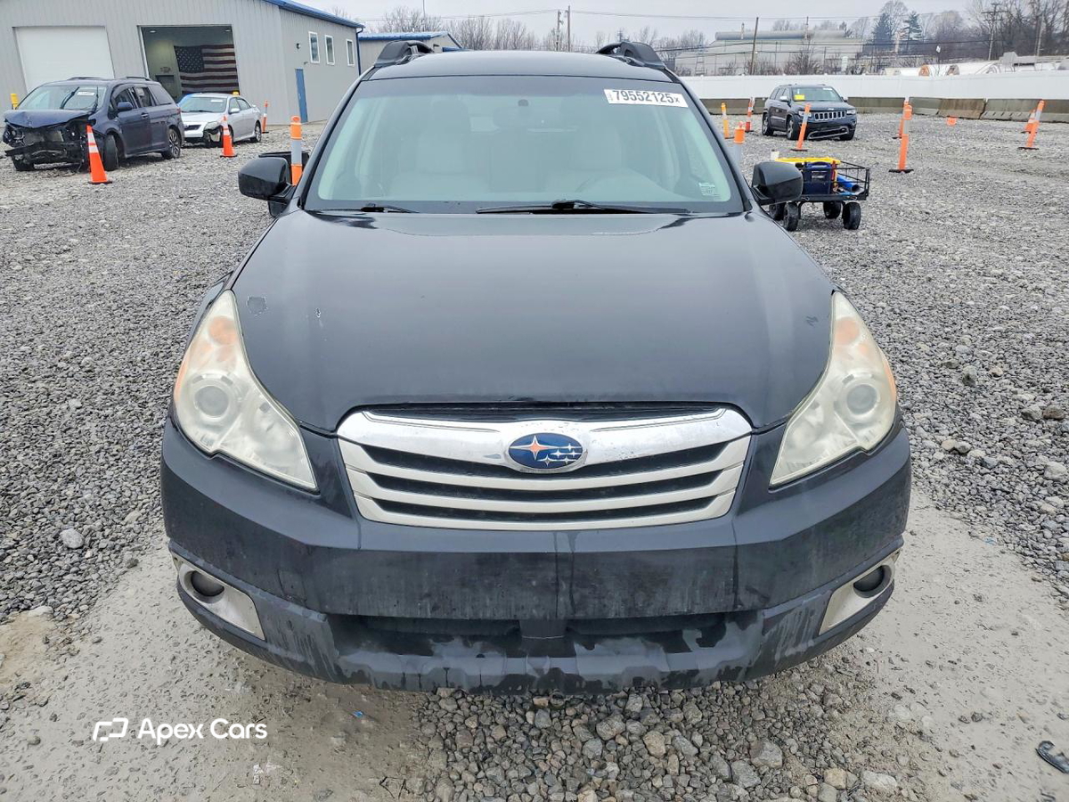 Subaru Outback 2011