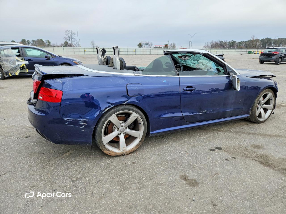Audi RS5 2013