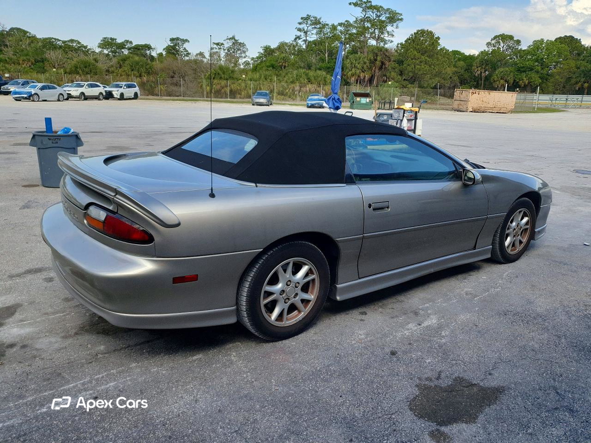 Chevrolet Camaro 2000