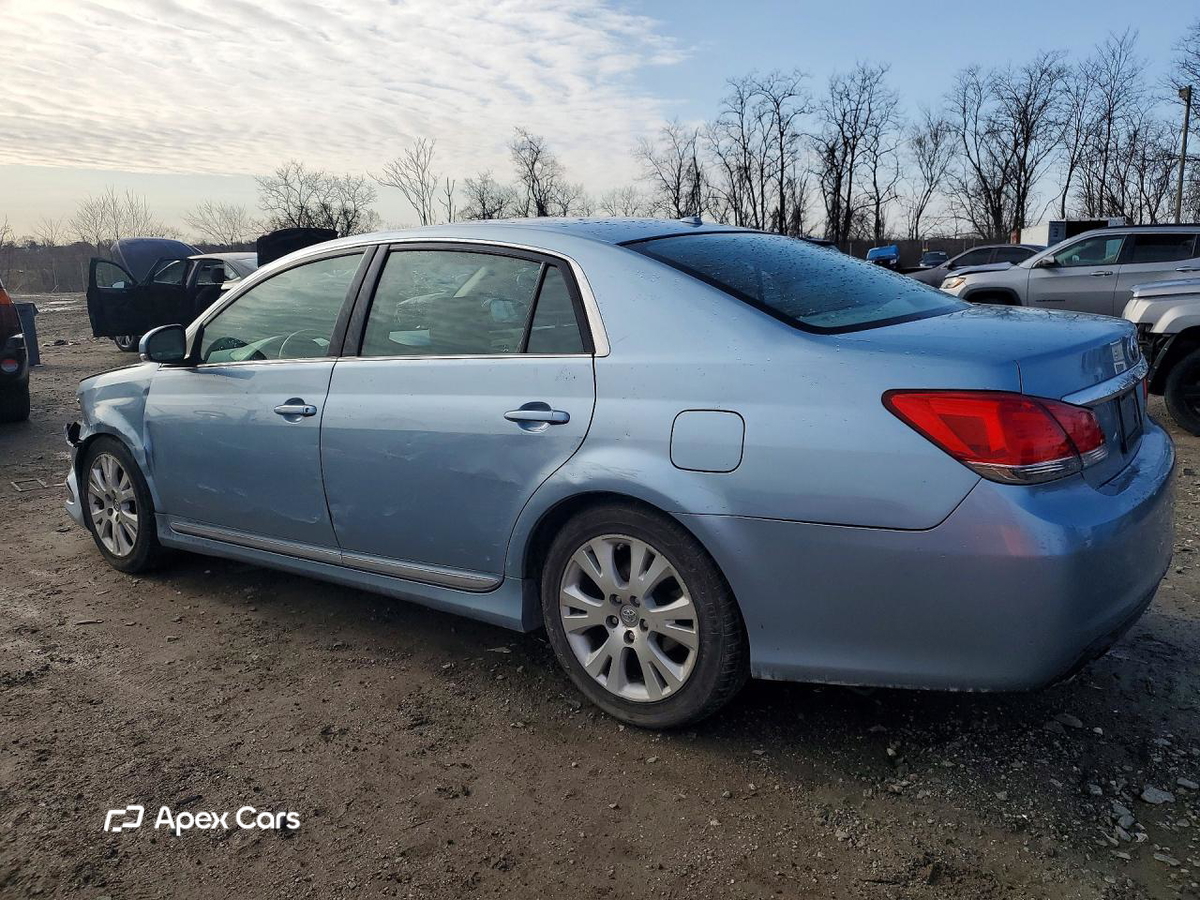 Toyota Avalon 2012