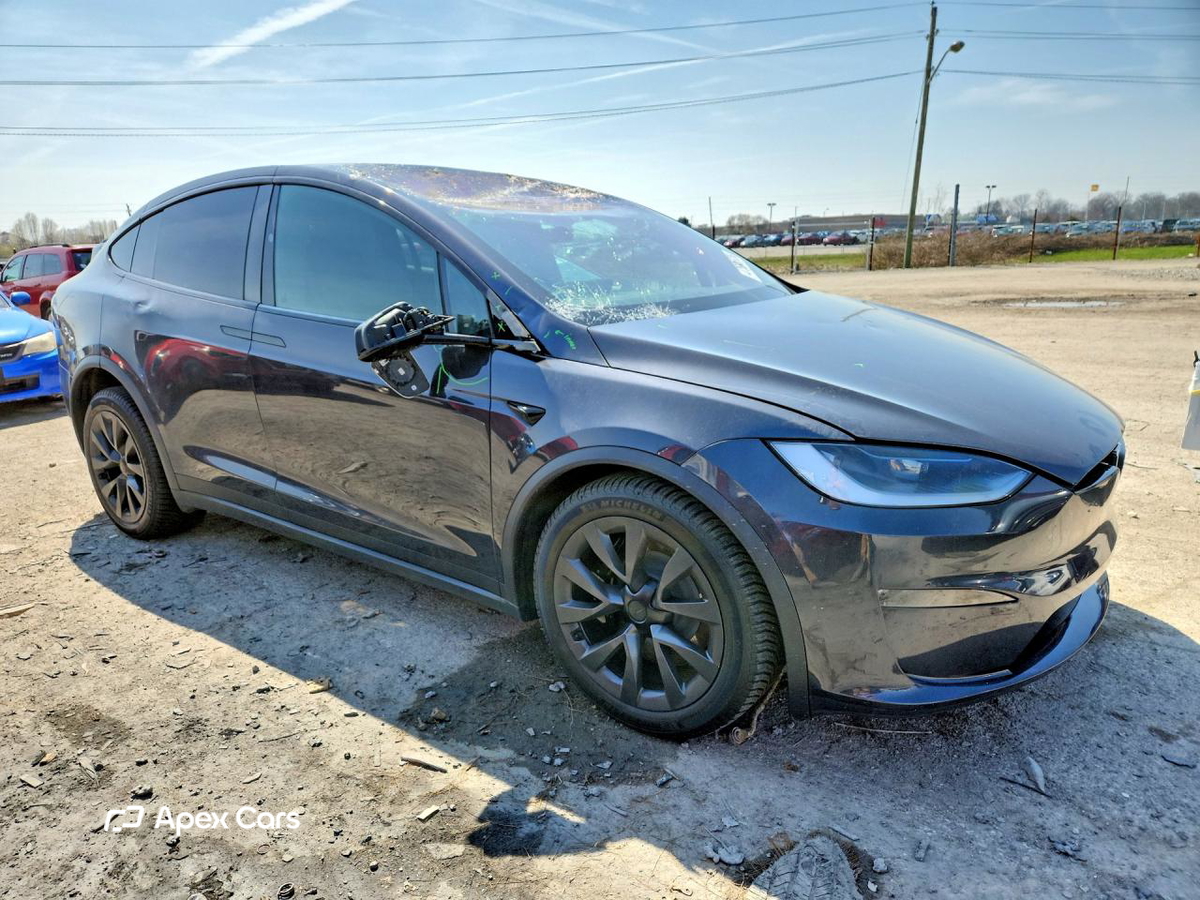 Tesla Model X 2024