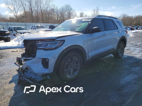 Ford Explorer 2026 - Image 1 of 13