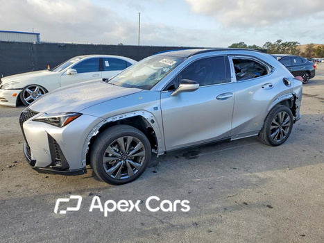 Lexus UX 2024 - Image 1 of 12