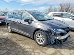 Chrysler Pacifica 2017