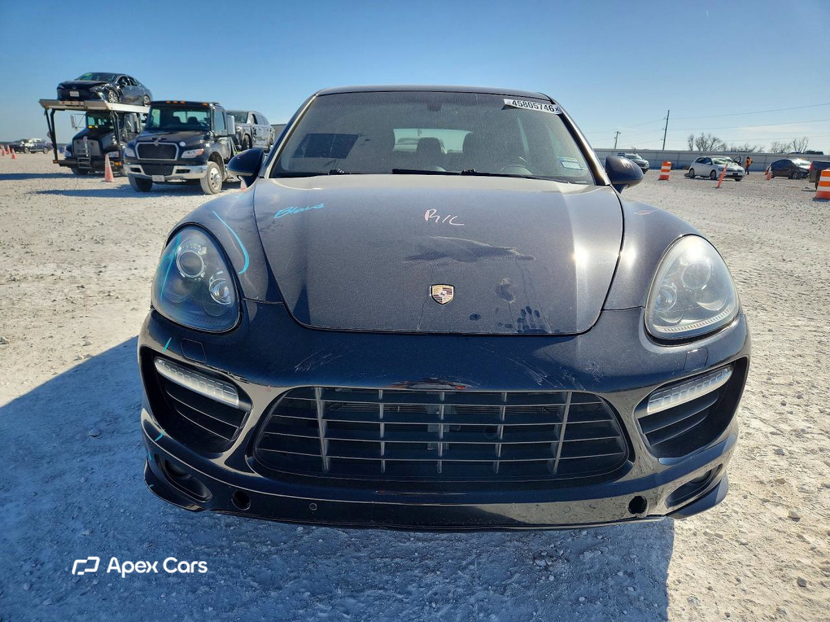 Porsche Cayenne 2013