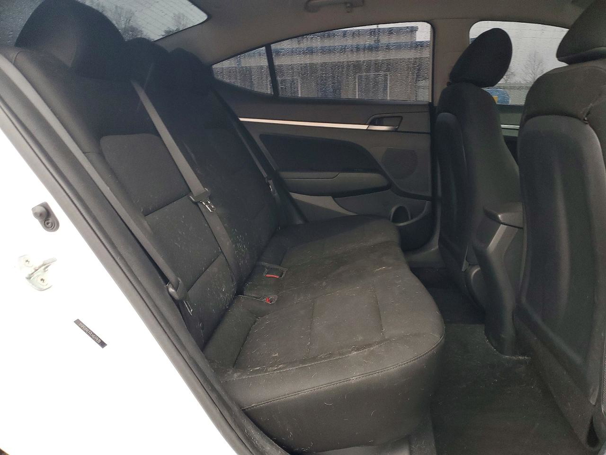 Hyundai Elantra 2020