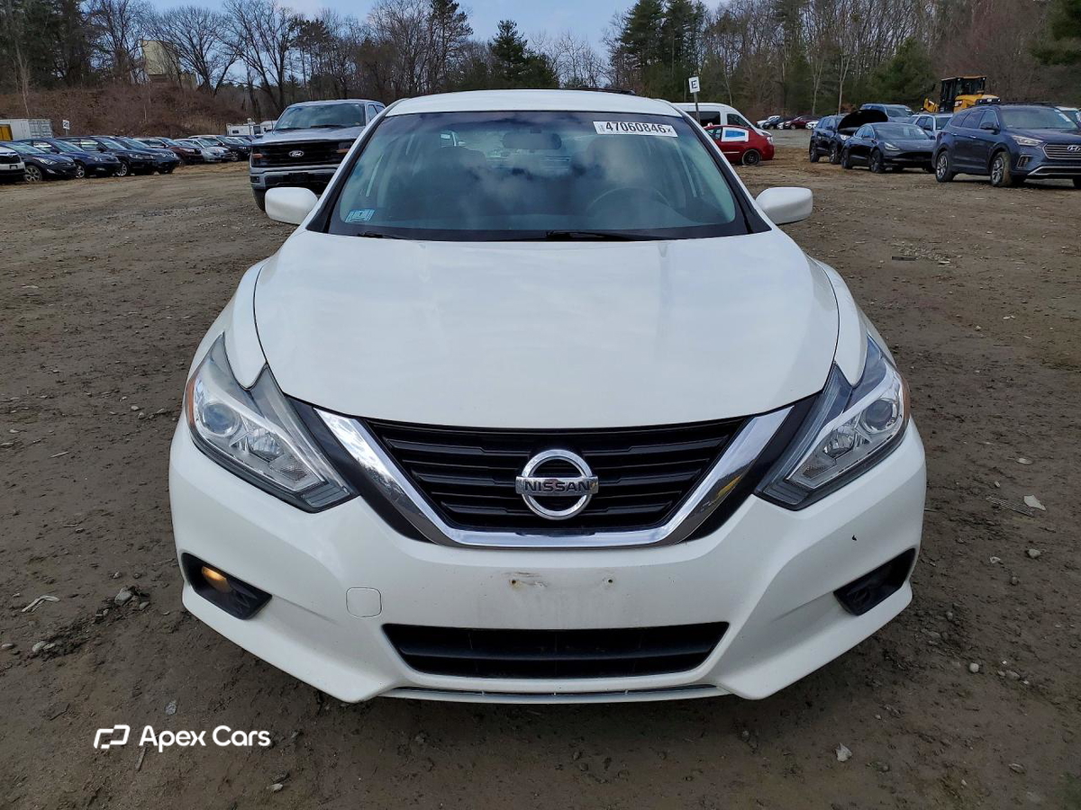 Nissan Altima 2018