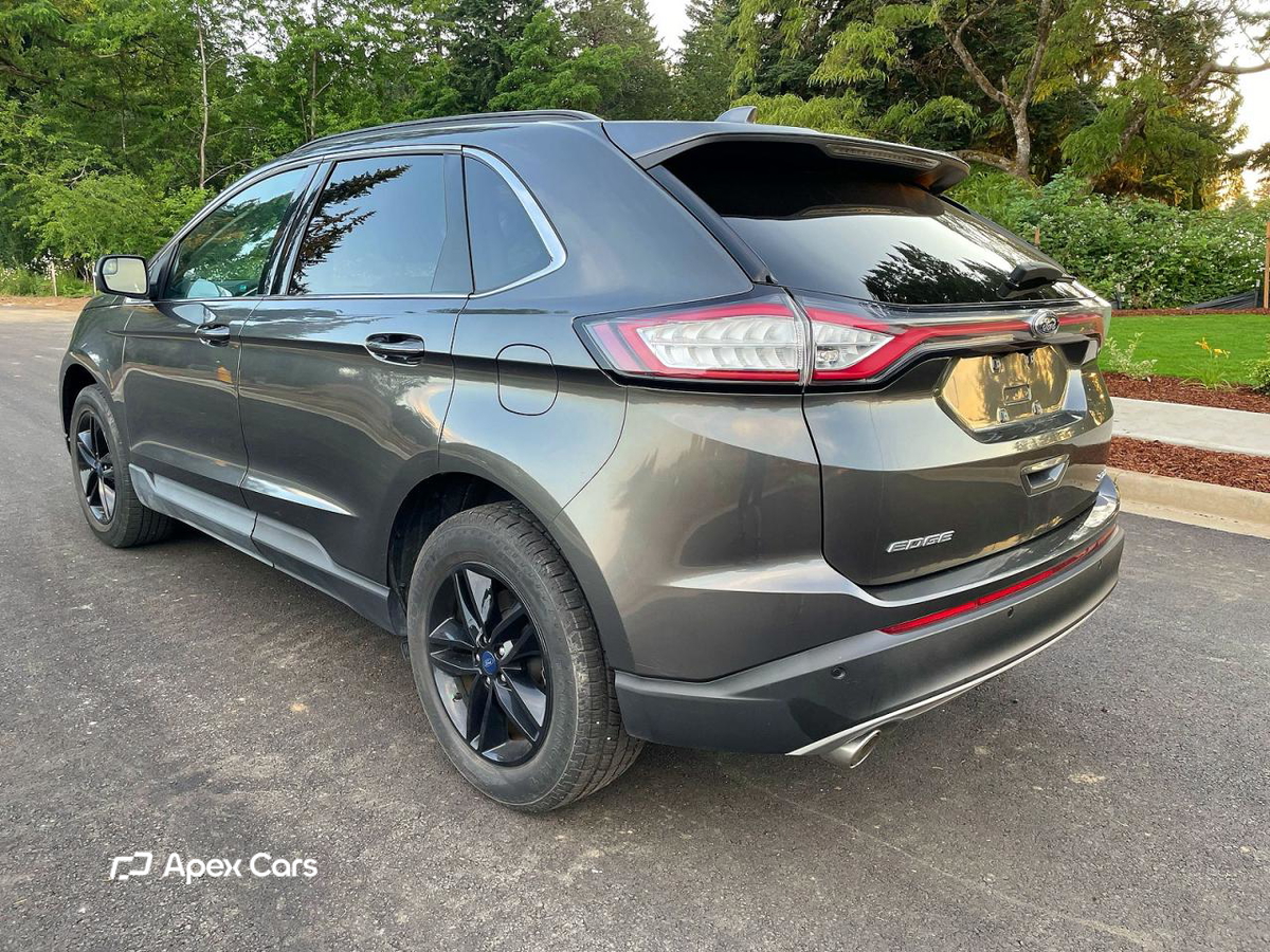 Ford Edge 2016