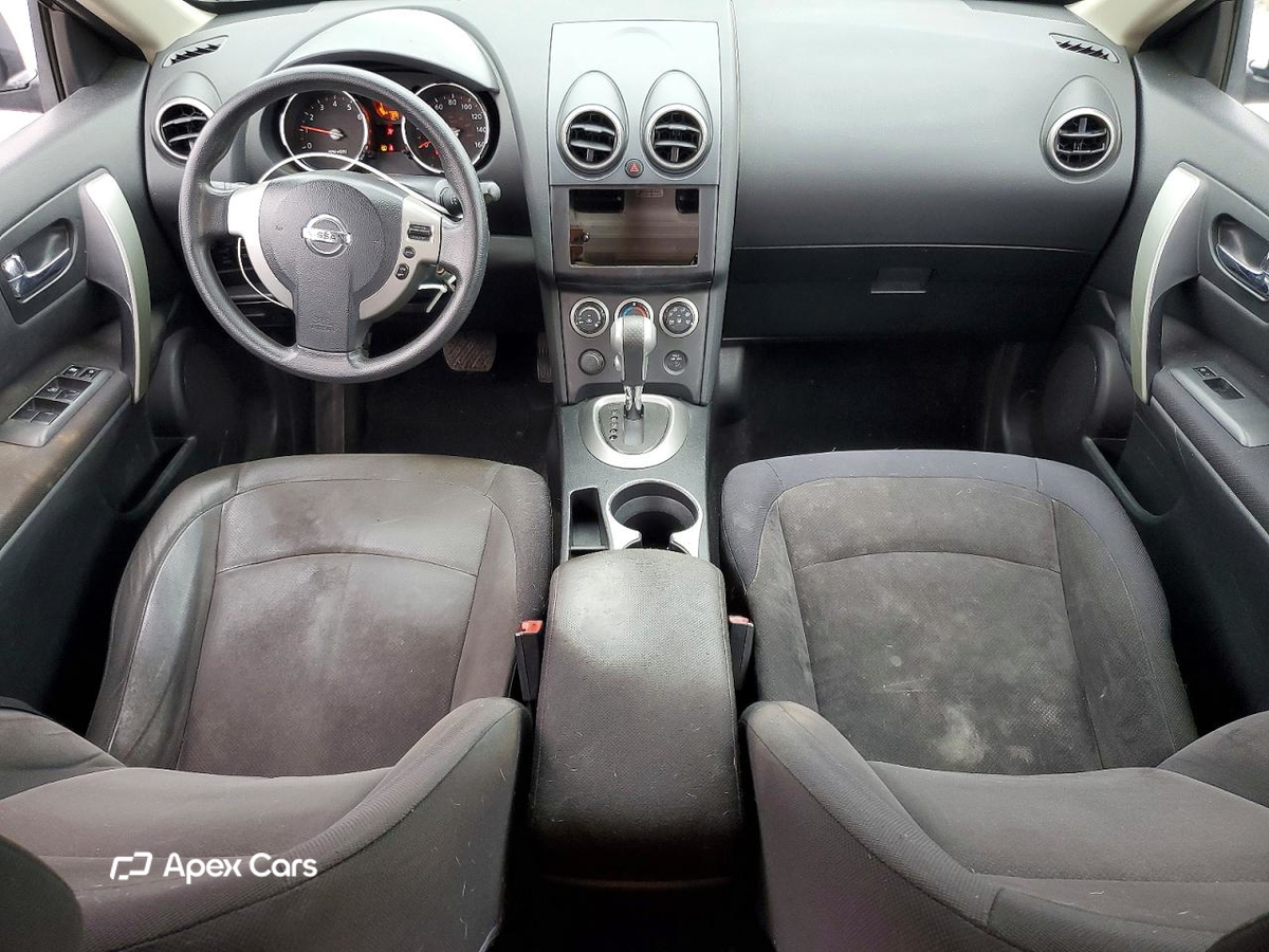 Nissan Rogue 2010