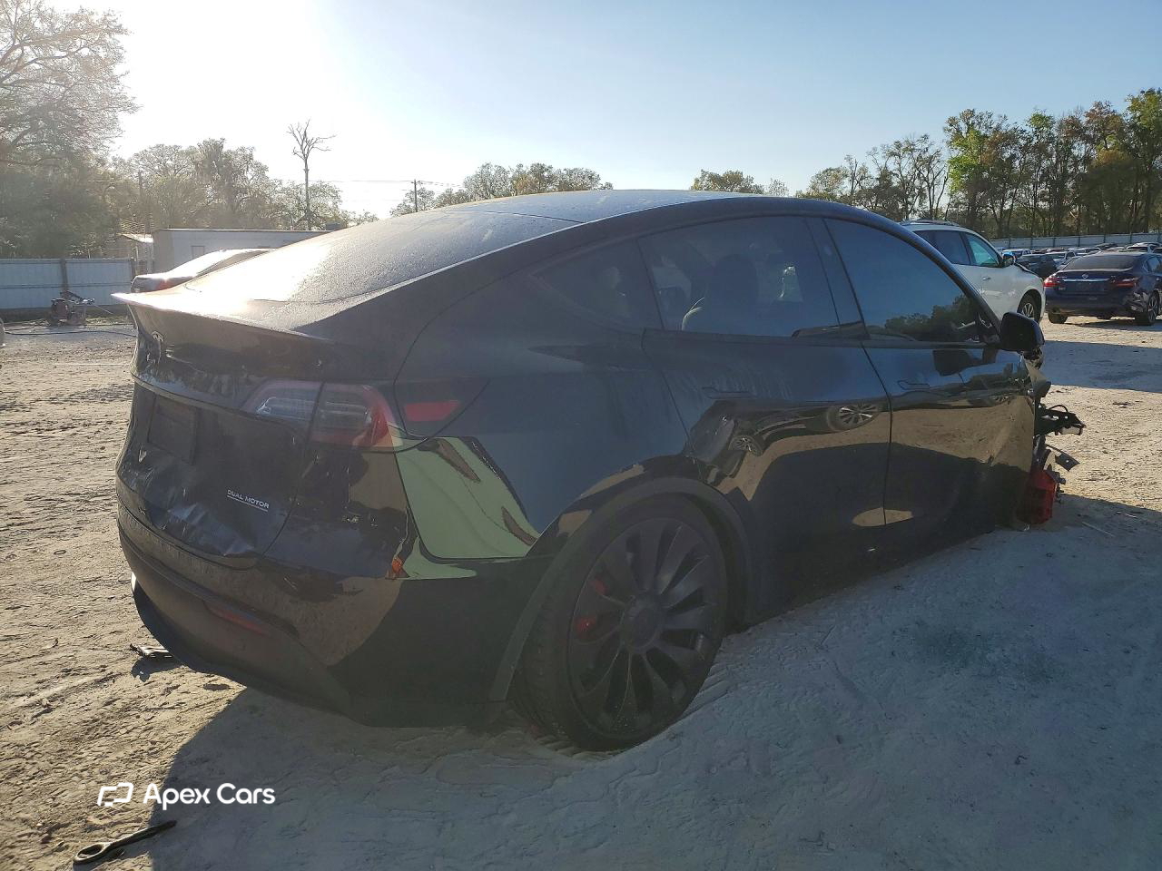 Tesla Model Y 2023