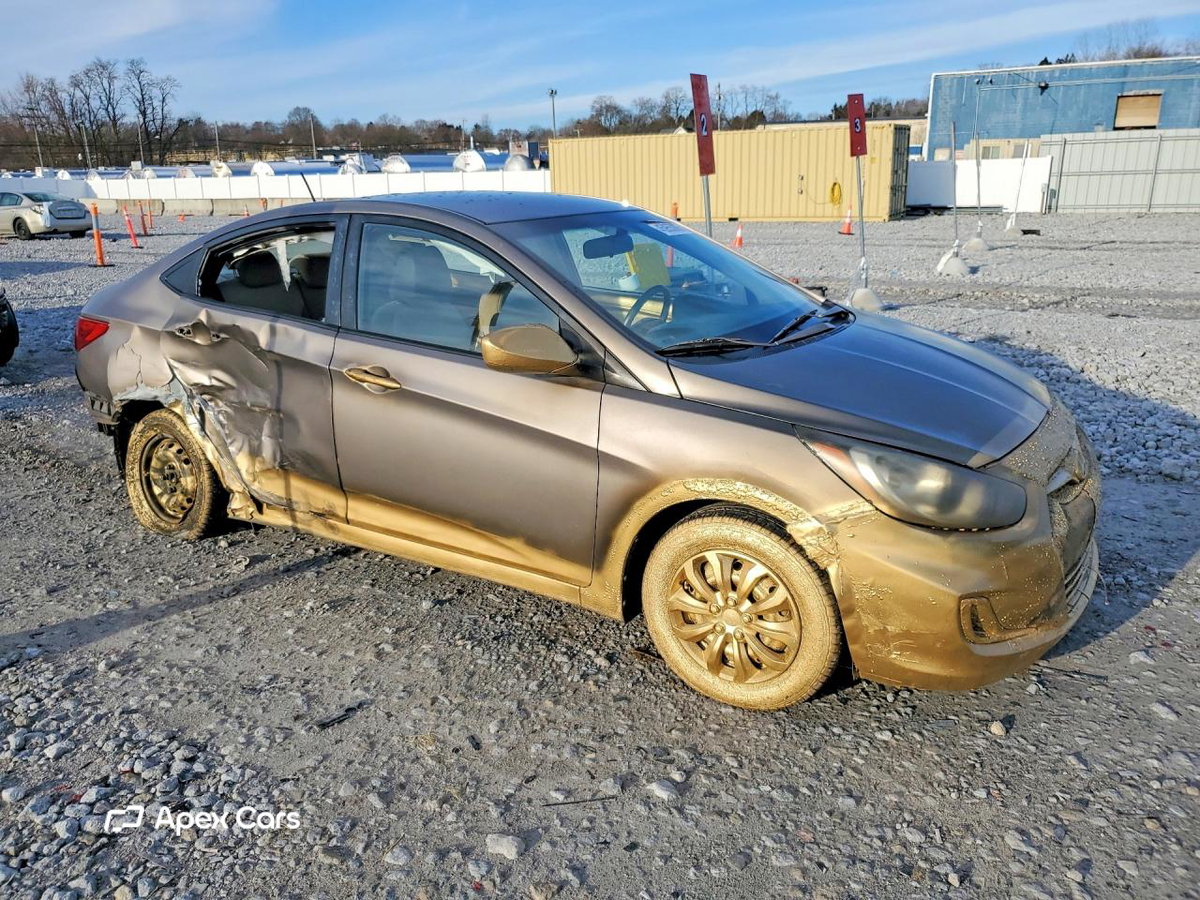 Hyundai Accent 2014