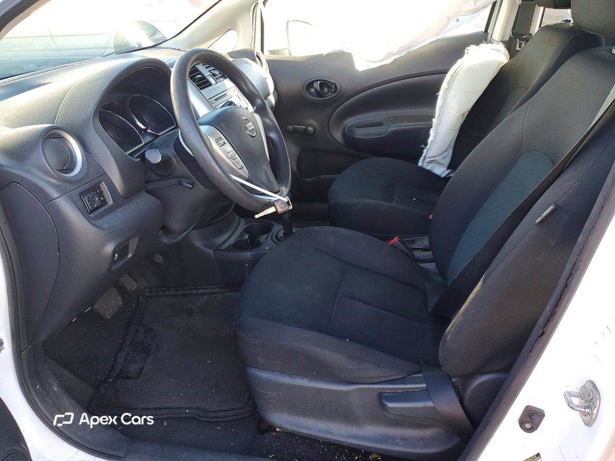 Nissan Versa 2016