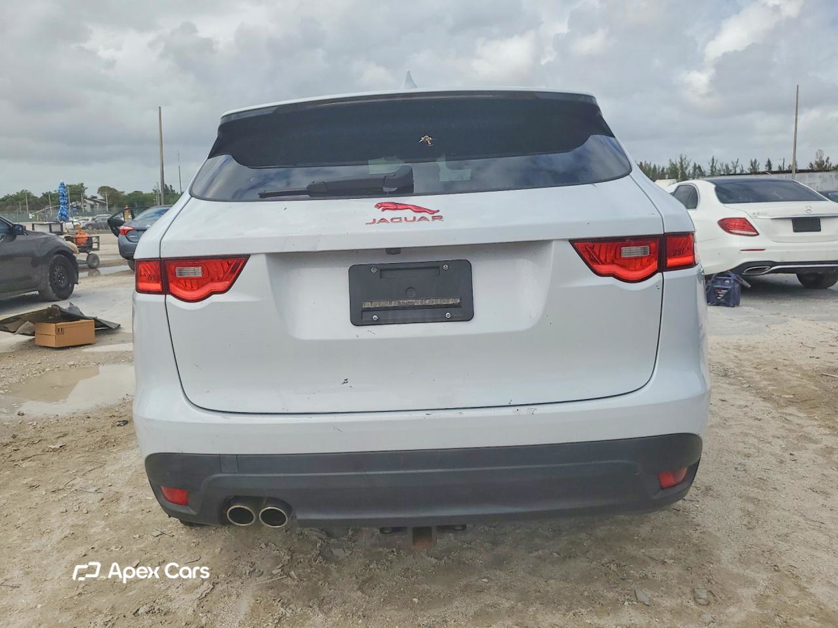 Jaguar F-Pace 2018