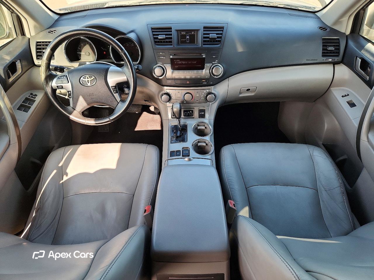 Toyota Highlander 2011