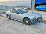 Ford Mustang 2000