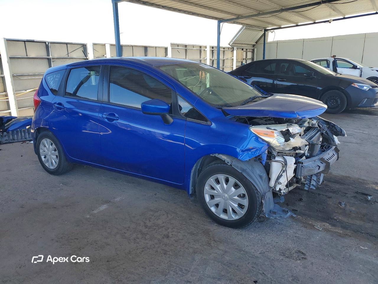 Nissan Versa 2016
