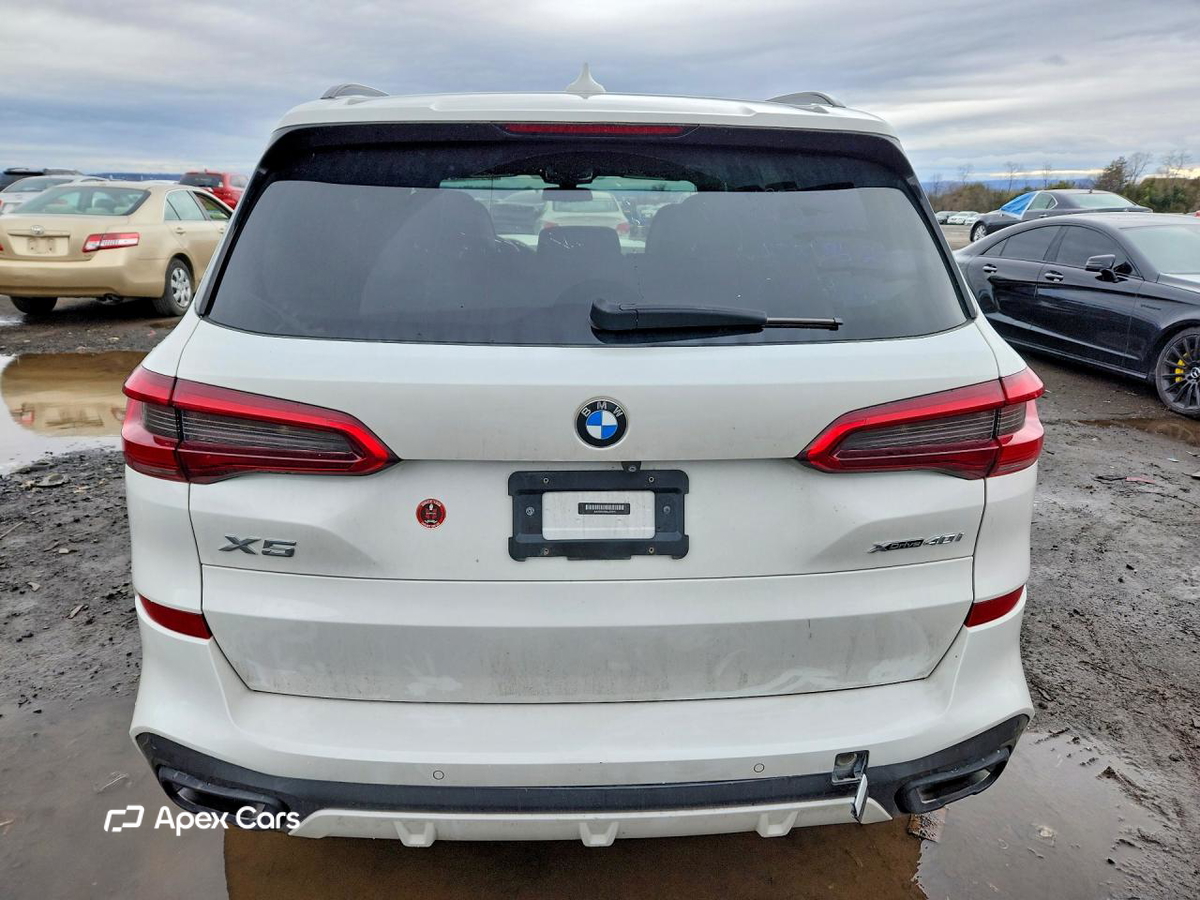 BMW X5 2019