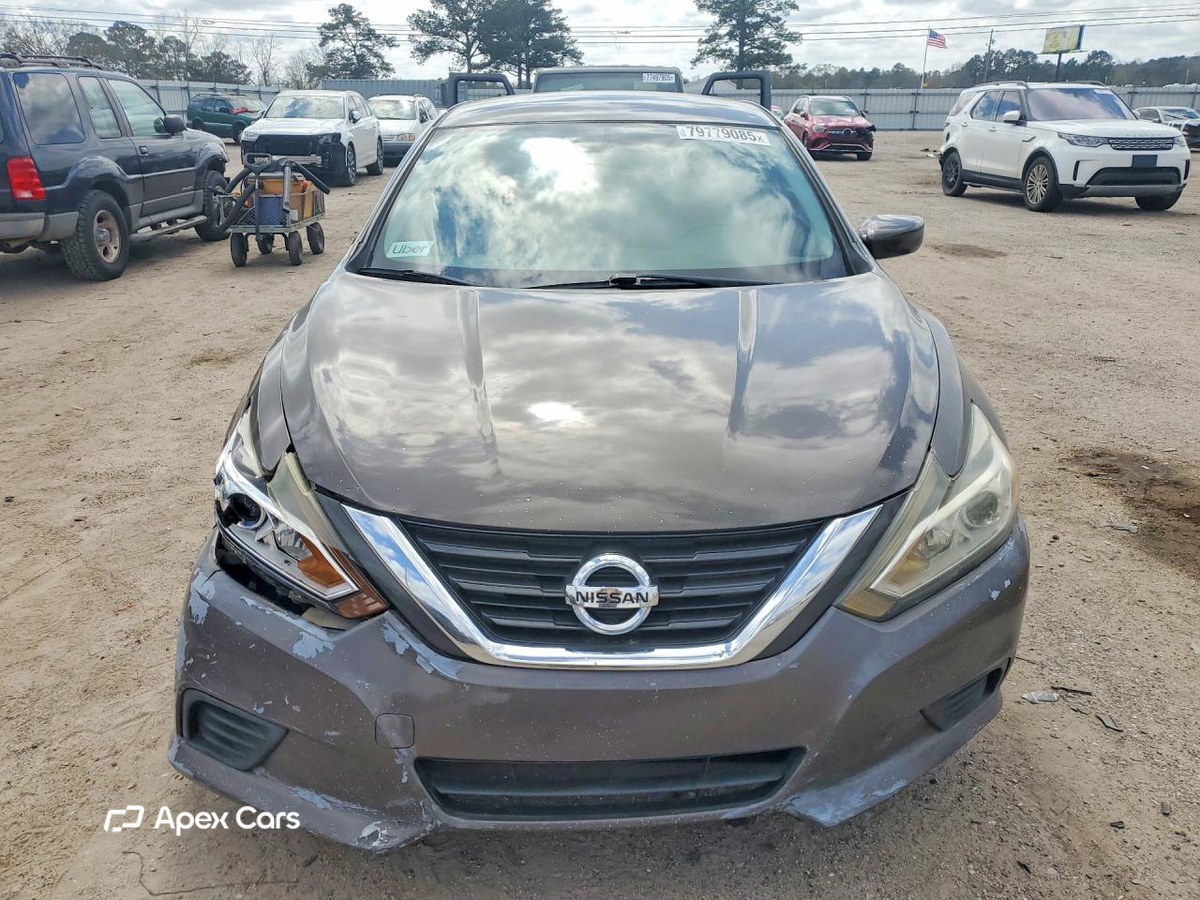 Nissan Altima 2017