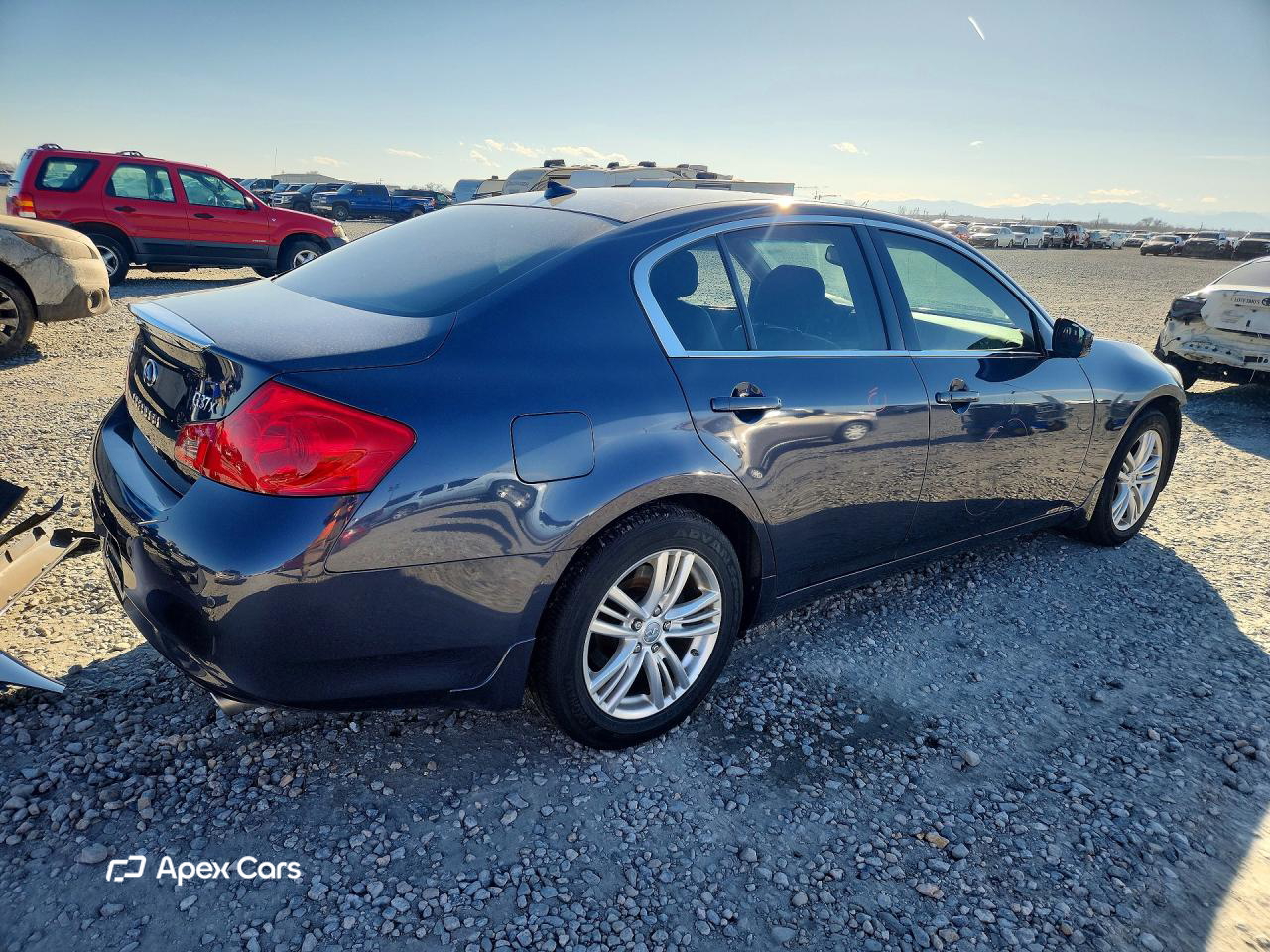 Infiniti G 2013