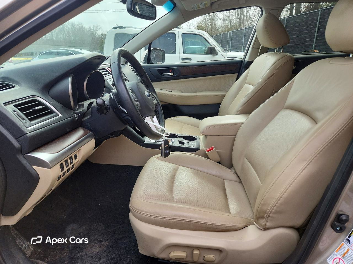 Subaru Outback 2015