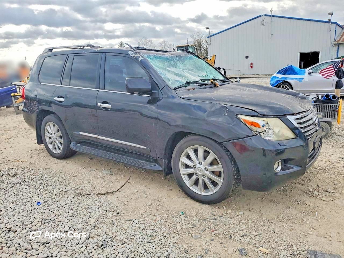 Lexus LX 2010