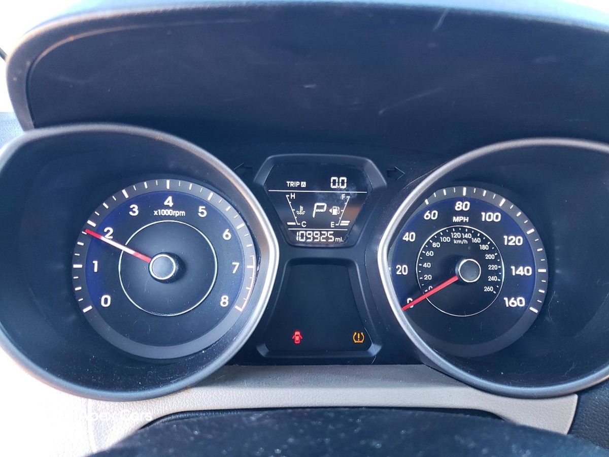 Hyundai Elantra 2016
