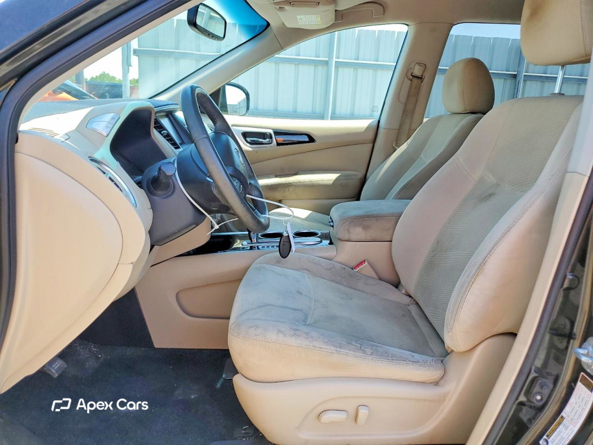 Nissan Pathfinder 2016
