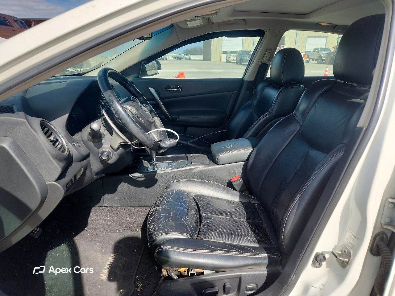 Nissan Maxima 2011