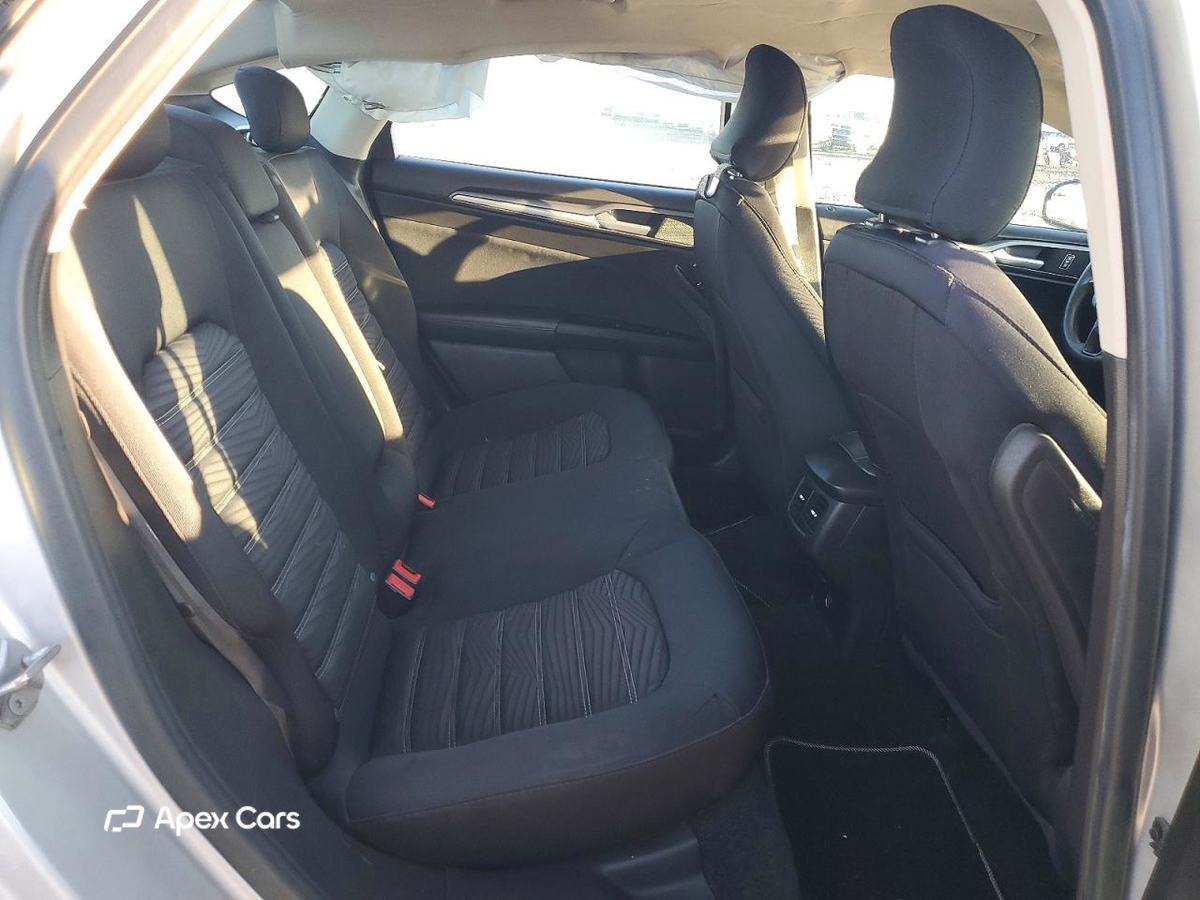 Ford Fusion 2016