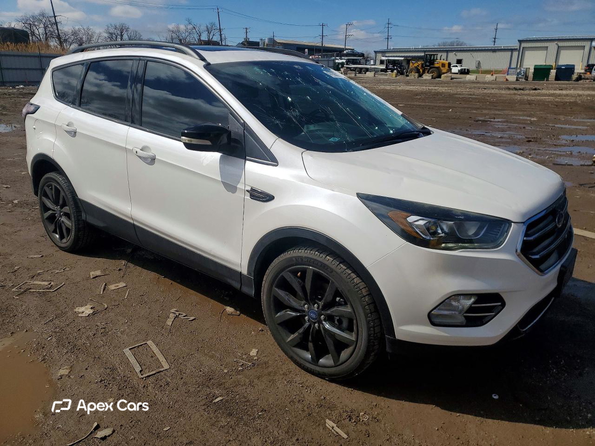 Ford Escape 2017