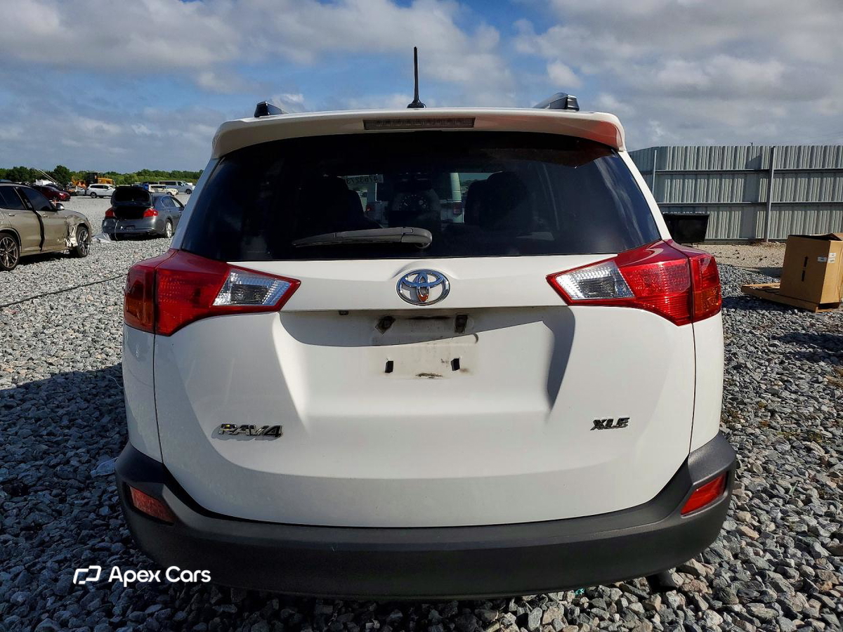 Toyota RAV 4 2015